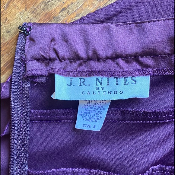 ❄️ Plum Chiffon Halter from JR Nites by Caliendo 8 - Picture 7 of 8